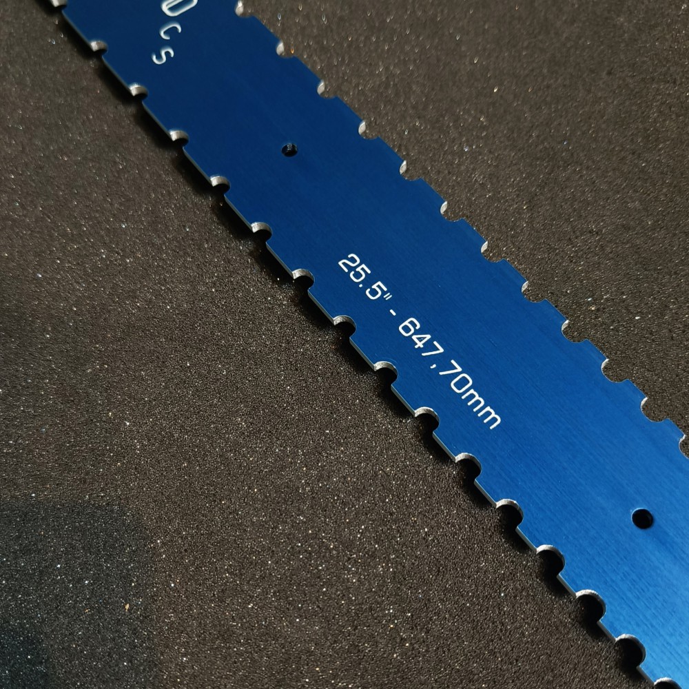Custom scales / Ίσιος χάρακας ακριβείας με εγκοπές